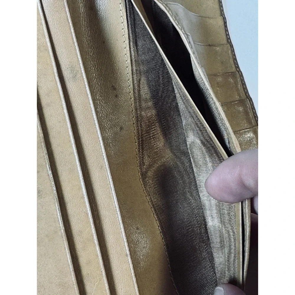 Celine Bi Fold Wallet Beige / Tan Card Holder